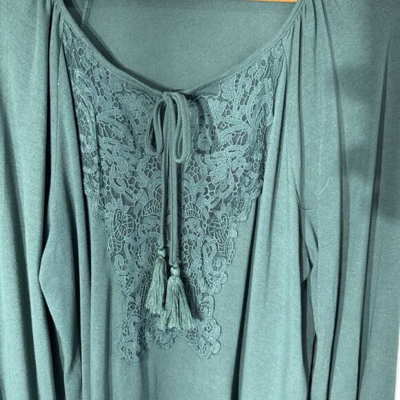 Weekend Suzanne Betro Women's Crocheted Boho Top Long Sleeve Green V-Neck 1X - Picture 2 of 7